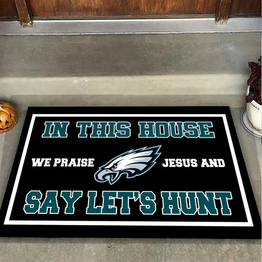 In This House We Praise Jesus Doormat - Anti Slip Indoor Doormat - PLDPAEG